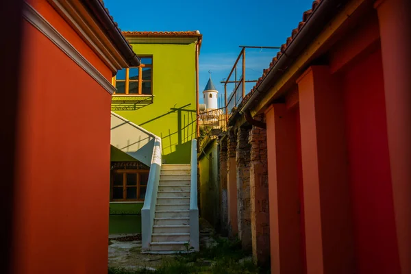 Vlora Vlore Albania Történelmi Sokszínű Épületek Utcán Város Központjában Üzletek — Stock Fotó