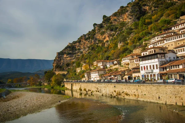 Berat Albanien Landschaft Mit Blick Auf Den Fluss Osum Und — Stockfoto