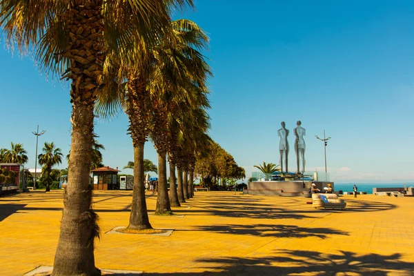 Batumi Georgia Estatua Ali Nino Batumi Una Escultura Única Hecha — Foto de Stock