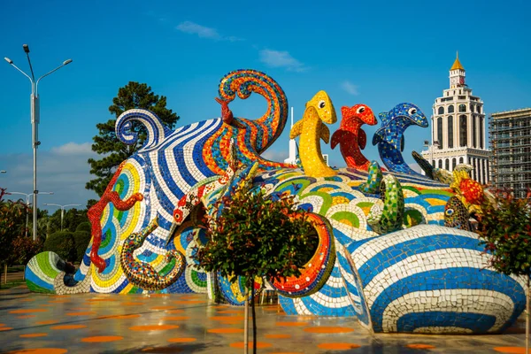 Batumi Georgia Monument Mosaic Octopus Nadmorskiej Promenadzie Było Fantasy Cafe — Zdjęcie stockowe