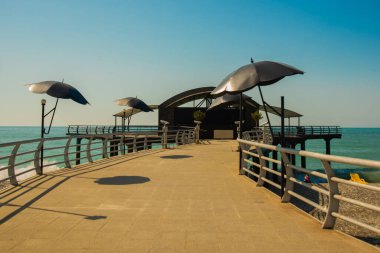 BATUMI, GEORGIA: Gürcistan 'ın Adjara bölgesindeki Batumi sahilinde rıhtım.