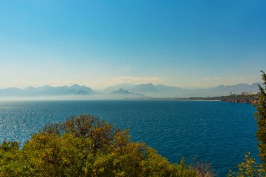 ANTALYA, TURKEY: Türkiye 'nin Antalya kentindeki Akdeniz ve dağlarda güzel manzara.