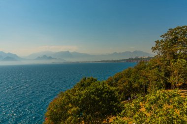ANTALYA, TURKEY: Türkiye 'nin Antalya kentindeki Akdeniz ve dağlarda güzel manzara.