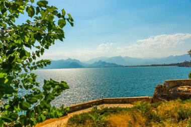 ANTALYA, TURKEY: Türkiye 'nin Antalya kentindeki Akdeniz ve dağlarda güzel manzara.