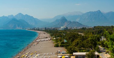ANTALYA, TURKEY: Türkiye 'nin Antalya kentindeki Konyaalti plajının üst manzarası.