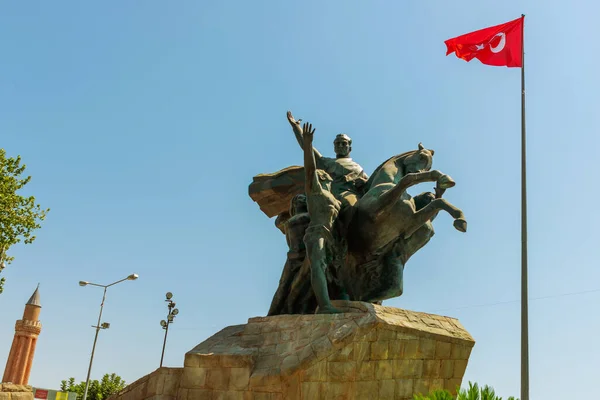 Antalya Turkey Monumen Untuk Ataturk Pusat Kota Antalya Pendiri Republik — Stok Foto