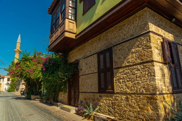 Antalya Turquía Hermosa Mezquita Ciudad Vieja Antalya Turquía — Foto de Stock