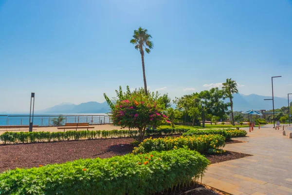 Antalya Turquía Camino Playa Konyaalti Verano Antalya Turquía — Foto de Stock