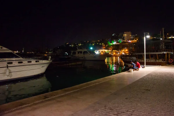 Antalya Turkey Old Harbor Antalya Port Boats Tourists Evening Turkey — Stock Photo, Image