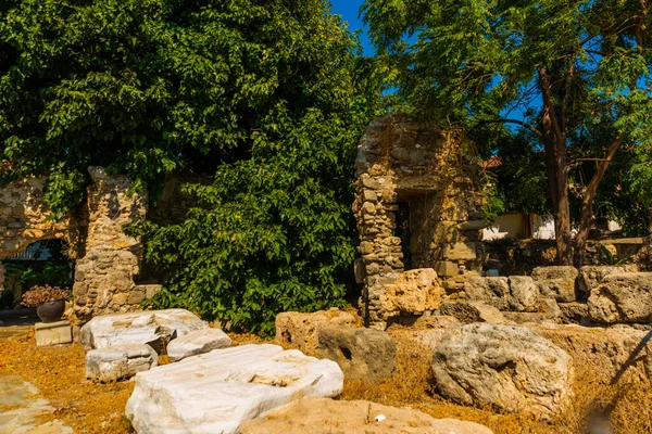 Lado Turquía Antiguas Ruinas Ciudad Side Soleado Día Verano Sobre — Foto de Stock