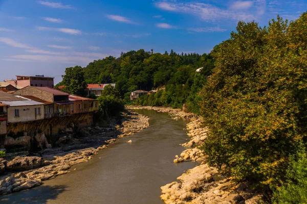 Kutaisi Georgie Majestueuse Rivière Rioni Qui Coule Travers Ville Kutaisi — Photo