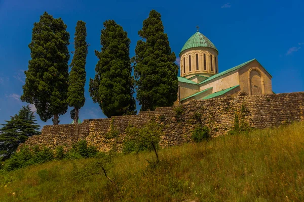 Kutaisi Georgia Bagrati Katedrali Gürcistan Imereti Bölgesinde Kutaisi Şehrinde Yüzyıldan — Stok fotoğraf