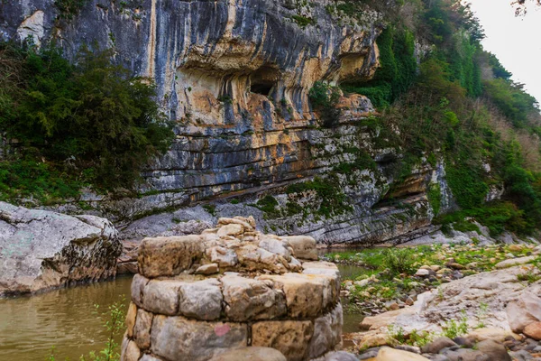 Kutaisi Imereti Georgia Ποταμός Tskaltsitela Και Φαράγγι Κοντά Στο Χωριό — Φωτογραφία Αρχείου