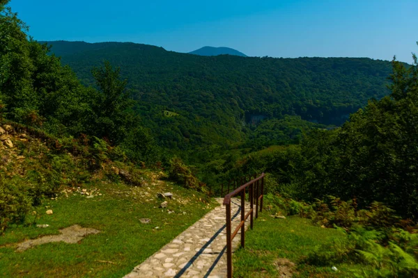 Okatse Canyon Imereti Georgia Hermoso Camino Panorámico Que Conduce Cañón —  Fotos de Stock