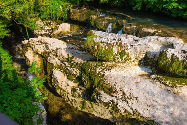 Canyon Martvili Georgia Paesaggio Con Vista Una Bellissima Cascata Nel — Foto Stock