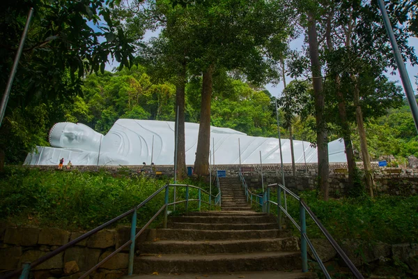 Monumento religioso ao Buda . — Fotografia de Stock