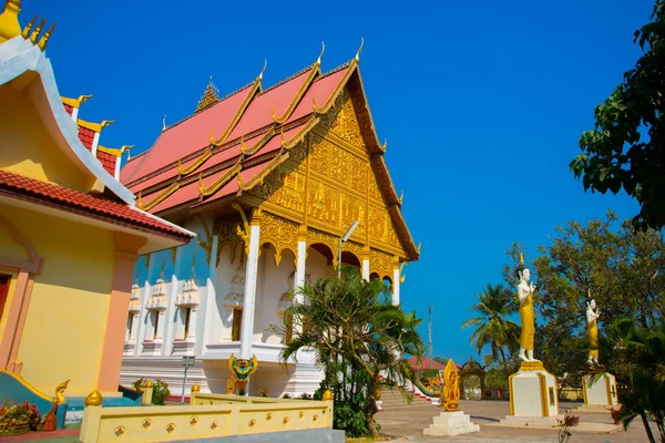 Świątynia w Laosie. — Zdjęcie stockowe