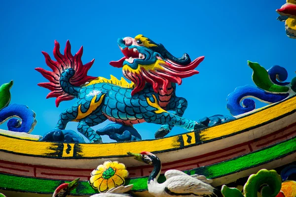 Китайський храм з дракон — стокове фото