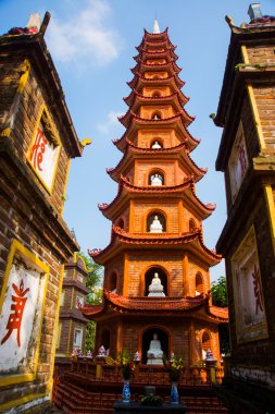 Hanoi, Vietnam'ın başkenti Vietnam Budist tapınağı