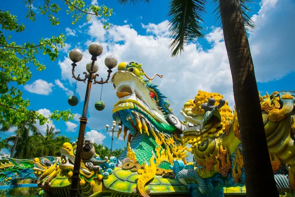 Nagyon szép, modern és nagy Park Ho Chi Minh city. — Stock Fotó