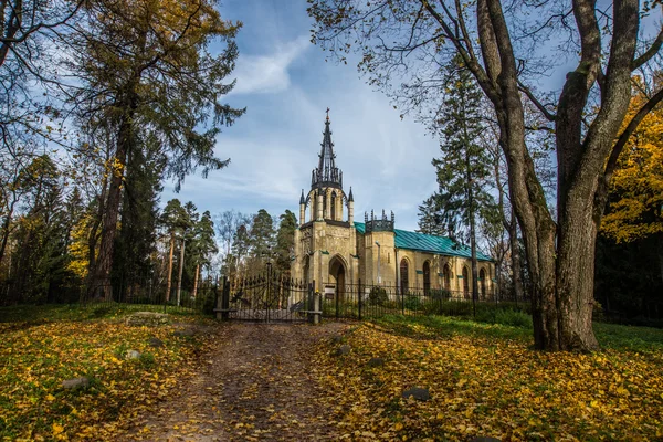 De Gotische tempel — Stockfoto