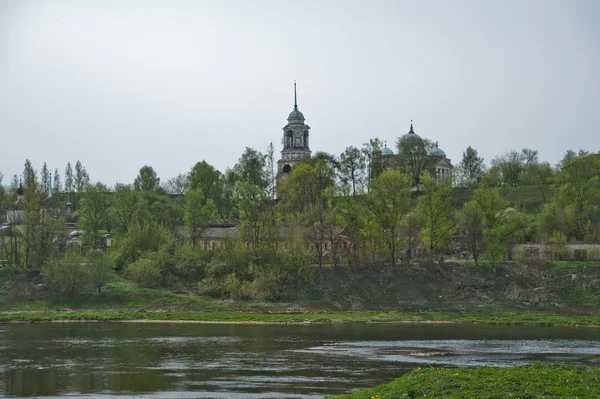 Iglesia antigua en Rusia — Foto de Stock