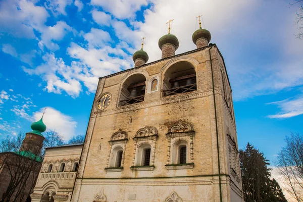 Rusland, afwikkeling Borisoglebsky. Boris en Gleb aan de monding van het klooster van Rostov — Stockfoto