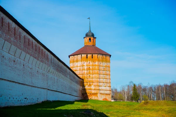 O mosteiro de Kirillo-Belozersky.Russia, a cidade de Kirillov . — Fotografia de Stock