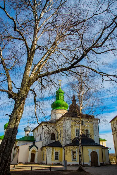 El monasterio Kirillo-Belozersky. Rusia, la ciudad de Kirillov . — Foto de Stock