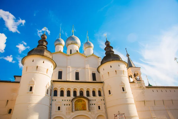 Rostov Kremlin.Rusia, templos . — Foto de Stock