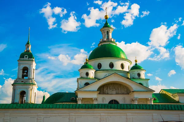 Büyük Rostov 'daki Spaso-Yakovlevsky manastırı, Rusya. — Stok fotoğraf
