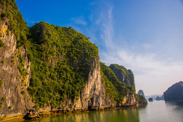 Asia, país de Vietnam. Montañas . — Foto de Stock