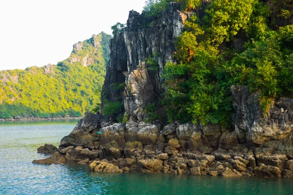 Asia, país de Vietnam. Montañas . — Foto de Stock