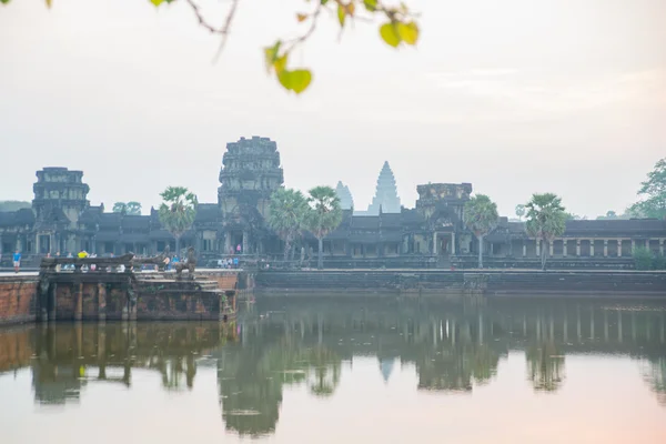 El complejo del templo de Angkor Wat . — Foto de Stock