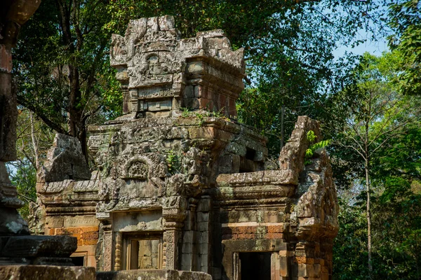 O complexo do templo de Angkor.Camboja . — Fotografia de Stock