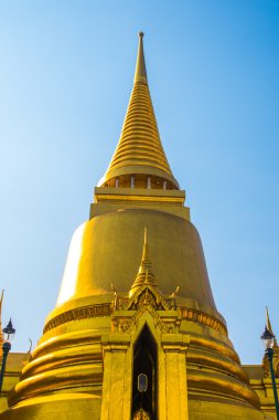 Grand palace Bangkok.Golden stupa ve dini tapınaklar. Thailland