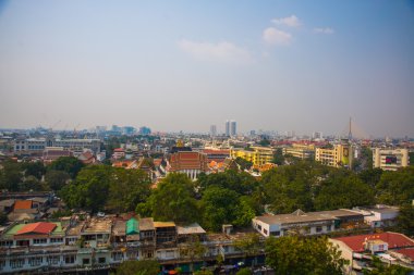 Yukarıdan, evler ve tapınaklar kenti. Kuş Uçuş görüntüleyin. Bangkok.Thailand