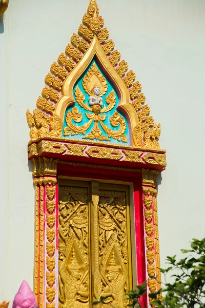 De tempel met goud in de hoofdstad van Laos, Vientiane. — Stockfoto