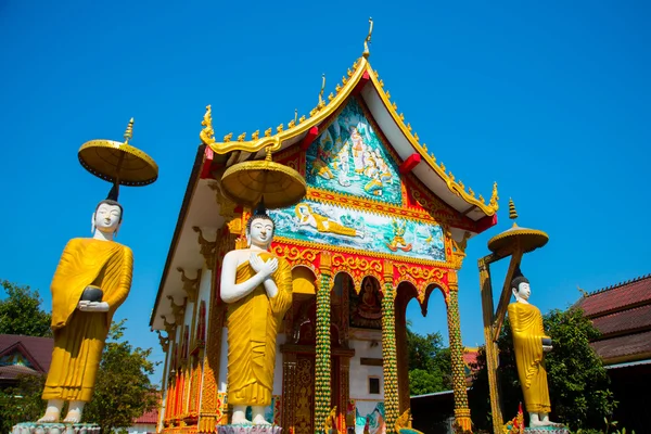 De tempel met goud in de hoofdstad van Laos, Vientiane. — Stockfoto