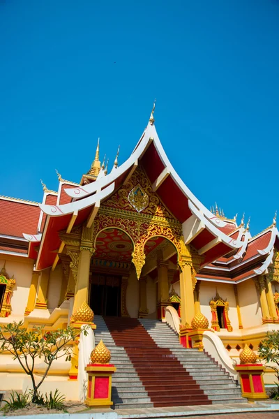 Il tempio con nella capitale del Laos, Vientiane . — Foto Stock