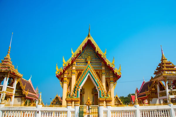 Chrám se zlatem. Khon Kaen.Thailand. — Stock fotografie