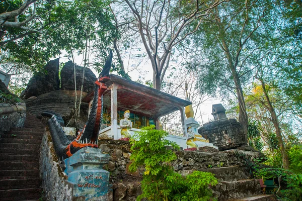 Buddhist temple with gold.Luang Prabang.Laos. — Stock Photo, Image