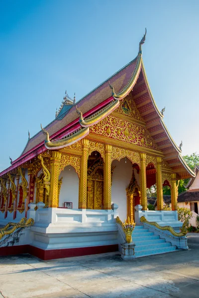 Βουδιστικό ναό με χρυσό. Luang Prabang.Laos. — Φωτογραφία Αρχείου