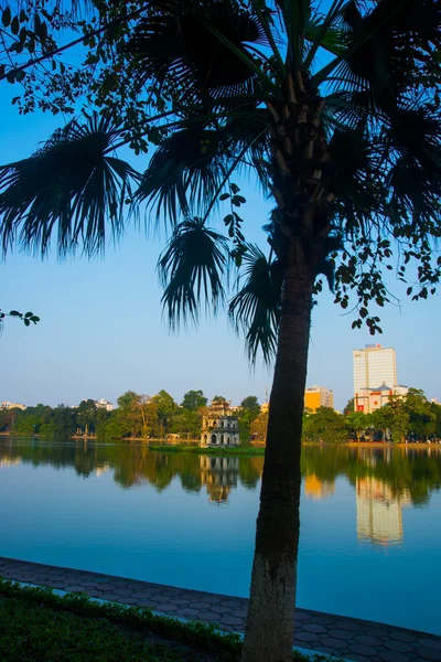 Pagode Quan Thanh - Hanói, Vietnam.it é um destino turístico famoso em Hanoi, Vietnã — Fotografia de Stock