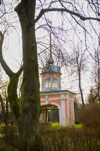 Arch. St. Petersburg - Oranienbaum, Lomonosov, Ryssland. — Stockfoto