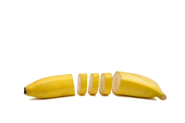 İzole muz dilimlerini dışarı kesmek