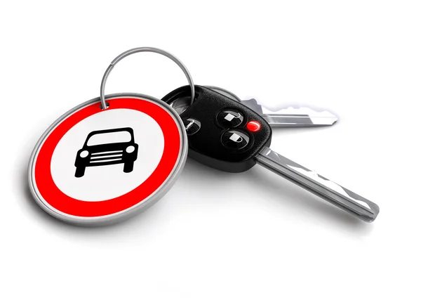 Araba anahtarları ile trafik işaretleri olarak anahtarlıklar