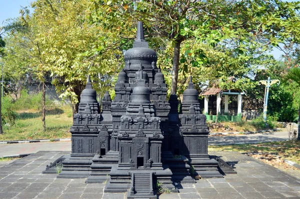 Prambanan Tapınağının Sahte Heykel Fotoğrafı — Stok fotoğraf