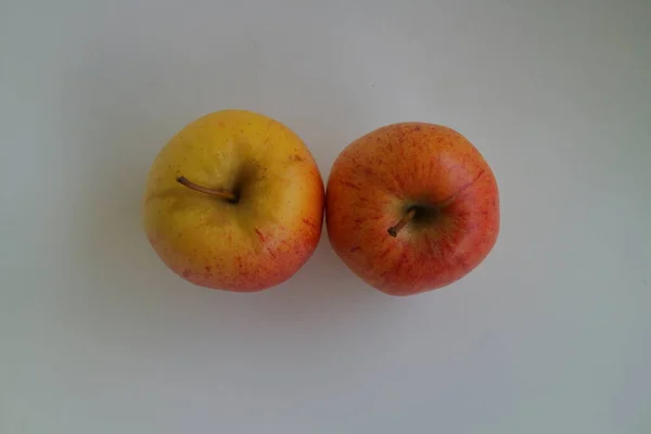 Taze Elma Fotoğrafının Kırmızı Sarı Rengi — Stok fotoğraf
