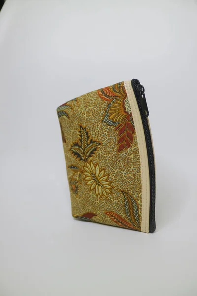 Pequena Bolsa Marrom Com Batik Motivo Foto — Fotografia de Stock
